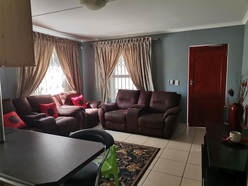 3 Bedroom Property for Sale in Bardale Village Western Cape